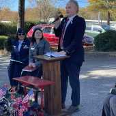 Use the arrows or slide the photo to see more