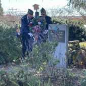 Use the arrows or slide the photo to see more