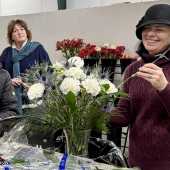 Use the arrows or slide the photo to see more