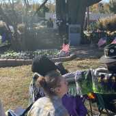 Use the arrows or slide the photo to see more